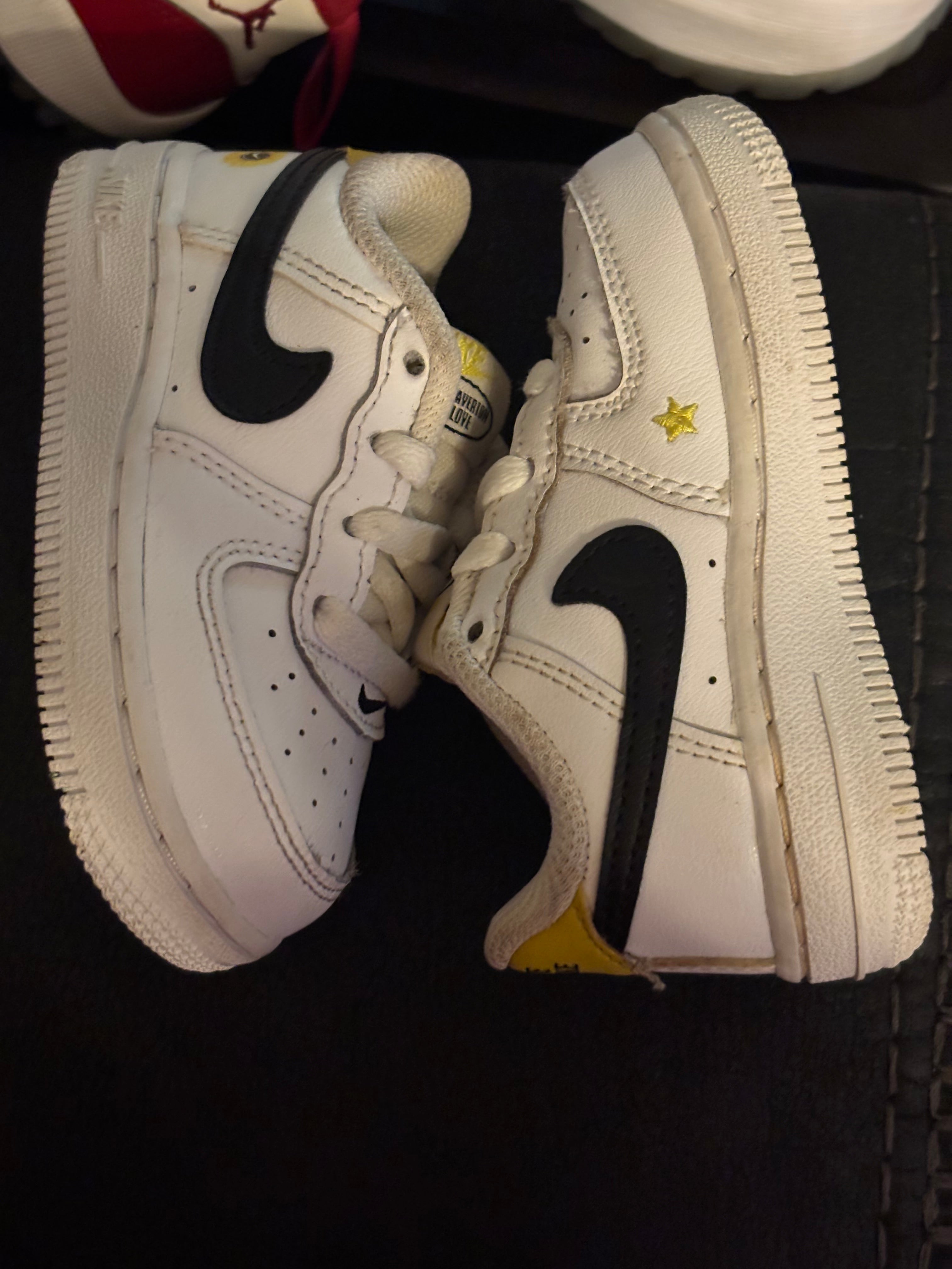 Nike Kids' Force 1 LV8 'Have A Nike Day' White & Black Sneakers