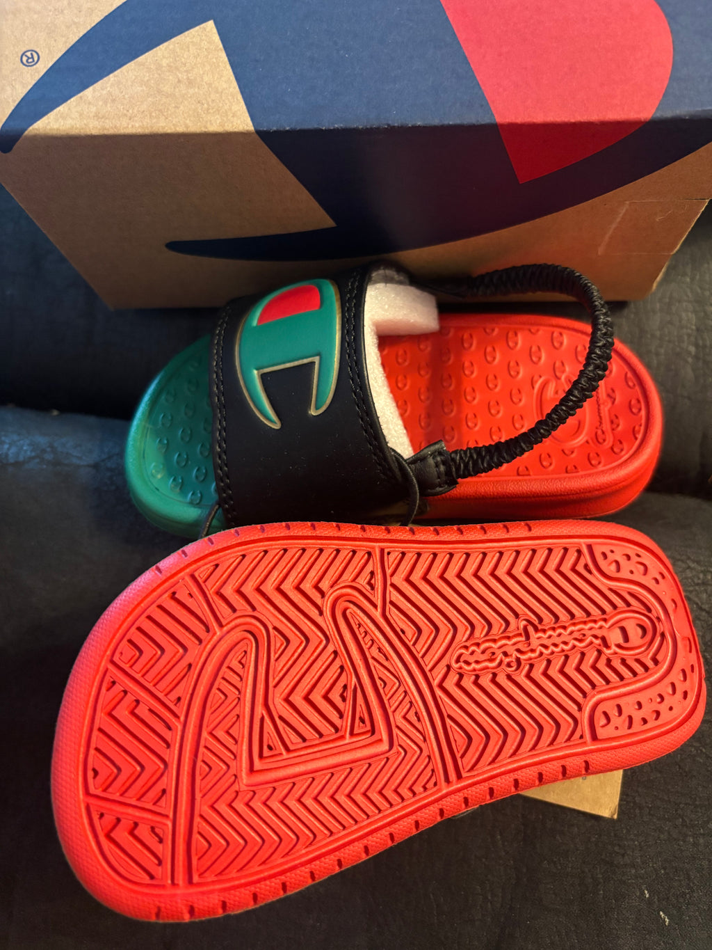 Champion Kids Rasta-Color Super Split Slides in Black, Red & Green