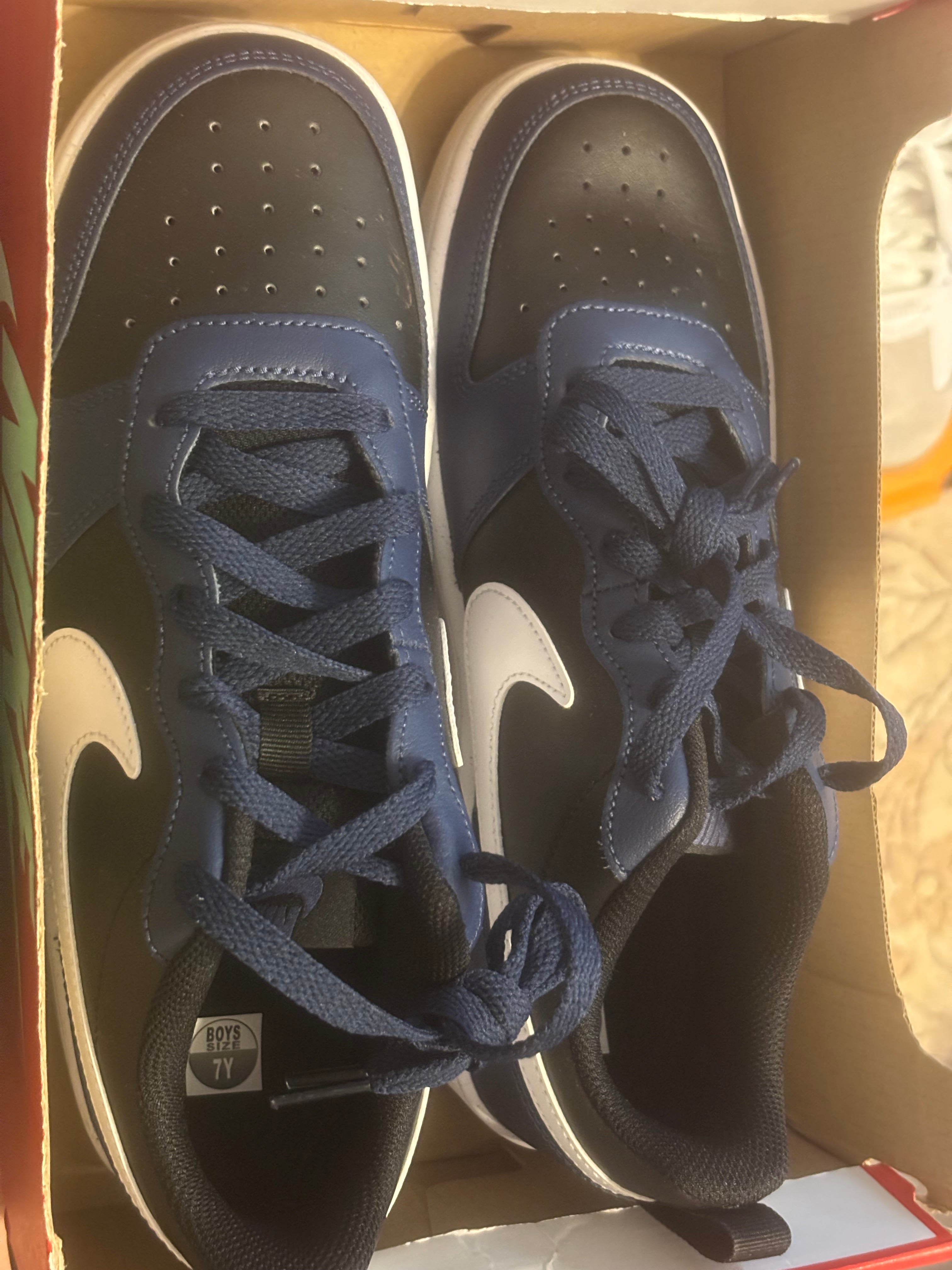 Nike Kids Low-Top Sneakers - Navy / White